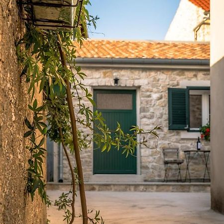 Old stone apartment Luka Zadar Buitenkant foto