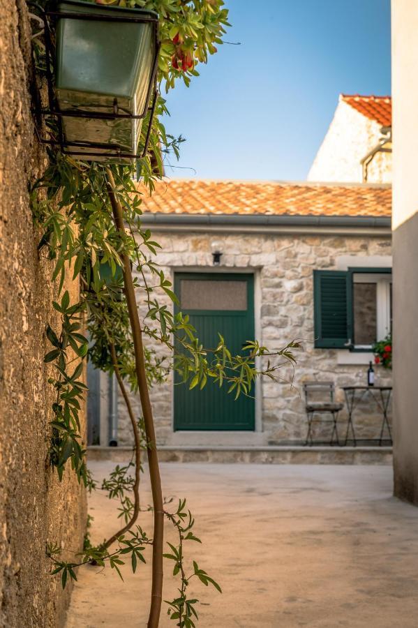 Old stone apartment Luka Zadar Buitenkant foto